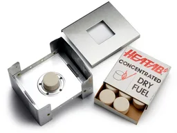 Estufa plegable con pastillas de combustible