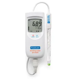 Medidor portátil de pH en agua de consumo humano