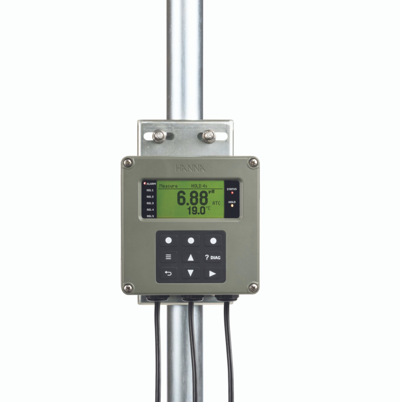 Controlador universal HI510 con entrada para electrodo digital, 5 relevadores, 4 salidas analógicas. HANNA